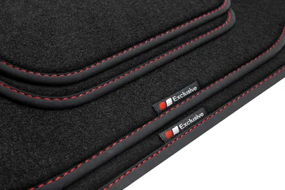 Produktbild von Exclusive Design Fußmatten passend für Opel Corsa E Bj. 11/2014-05/2019, Naht:Rot. Deluxe Velours