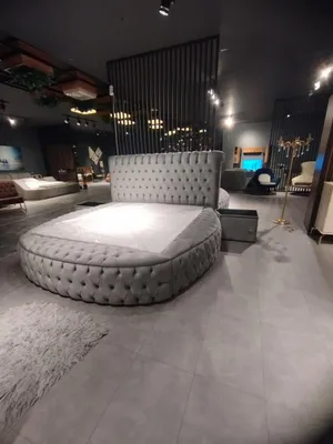 Produktbild von Design Chesterfield Rundes Grau Bett Rund Betten Schlafzimmer Doppel Hotel Neu