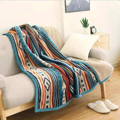 Immagine prodotto di Coperta in flanella tipo sherpa, 127 cm x 152 cm - Morbida coperta in peluche, ideale per letto, divano e campeggio