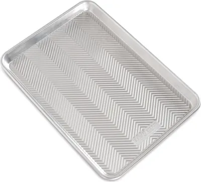 Produktbild von Nordic Ware Backblech Prism 40 x 29 cm - Jelly-Roll-Pfanne