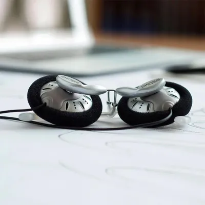 Obrázok produktu pre Koss KSC75, Kábel, 15 - 25000 Hz, Hudba, Slúchadlá, Čierna, Strieborná