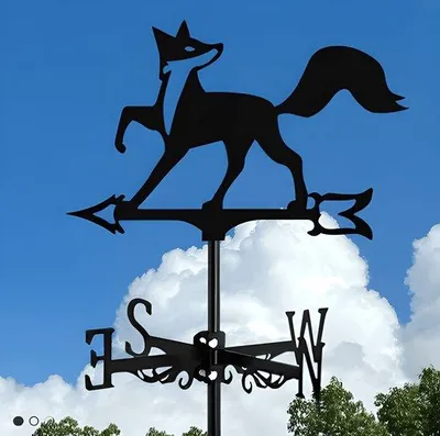 Image de Carillon éolien métallique avec motif animalier - Ornement de jardin en fer forgé pour l'extérieur - Décoration pour terrasses sur toit et cours intérieures