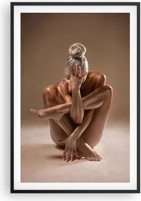 Produktbild von Gerahmtes Poster - Schwarzer Rahmen - Nackt Frau Figur - 61x91,5 cm - Wand Bild - Wanddeko - Wandbilder - Kunstposter - Wandposter - Bilderrahmen - Bilder - Kunstdruck Wanddekoration - P2BPA61x91-4775