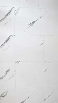 Produktbild von Klick-Vinyl CHECK One Alsberg Marmor 2157 Hochglanz-Fliese XL inkl. Trittschall Standard -1m²