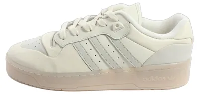 Produktbild von Adidas sneakers Größe 44