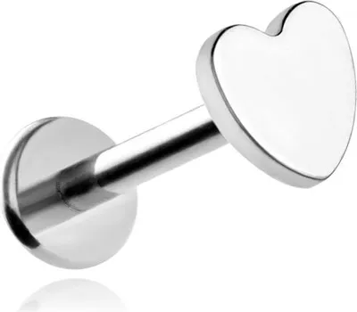 Produktbild von Titan-Labret-Ohrring mit silbernem Herz-Helix-Lobe 1,2/6/3