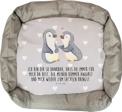 Produktbild von Mr. & Mrs. Panda Katzenbett Pinguine trösten - Grau Pastell - Geschenk, Valentinstag, für Frauen, Hochzeitstag, Katzenkissen, Freundin, Partner, Katzenkorb, Mitbringsel