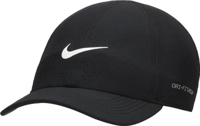 Produktbild von Nike U NK DFADV CLUB CAP U SAB P SCHWARZ S/M
