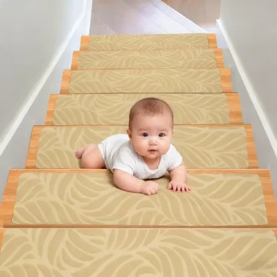 Produktbild von Treppe Antirutschmatten - 15 Stück - Selbstklebend - 76 x 20 cm - Dunkelgrau - Pflegeleicht - Für Innen - Treppenteppich
