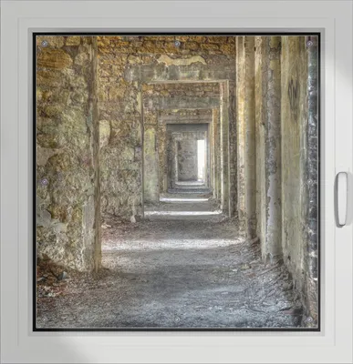Produktbild von Wallario Lichtschutzbild, Dekorativer Sichtschutz Sonnenschutz 96 x 100 cm mit Motiv: Weg durch eine verlassene Ruine - Verdunklung ohne Bohren