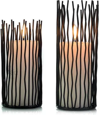 Immagine prodotto di Portacandele in metallo - Set di 2 portacandele in metallo - Portacandele neri - Portacandele in metallo per centrotavola e decorazioni da tavola - Altezza 20 cm/25 cm