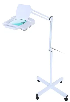 Zdjęcie produktu dla Lampa LED stojąca z statywem i 5x powiększeniem