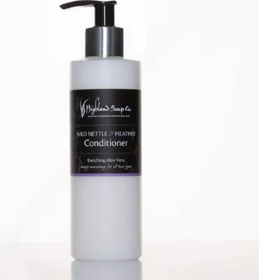 Produktbild von The Highland Soap Company Conditioner Wild Nettle & Heather 250ml
