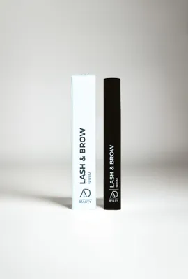 Produktbild von AD Beauty Lash & Brow Serum 4 ml – Veganes Wimpern- & Augenbrauenserum, hormonfrei
