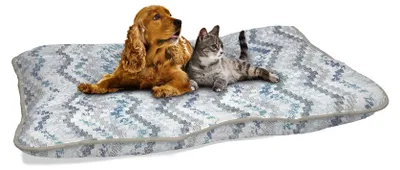 Imagen del producto de Cama para perros acolchada Fantasy Maxy, Jakarta, 60x100 cm