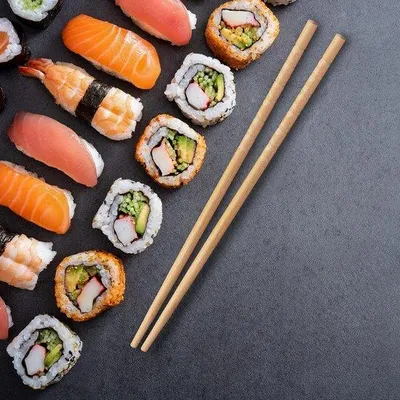 Produktbild von 10 Paare wiederverwendbare japanische Essstäbchen 24 cm für Sushi mit hervorragendem Griff