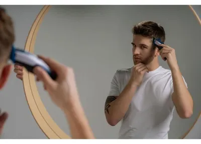 Productafbeelding van Hair clipper - WAHL - COLOR PRO CORDLESS - 3.5 W - 8 combs - Battery life: 60 min - Blue / Gray