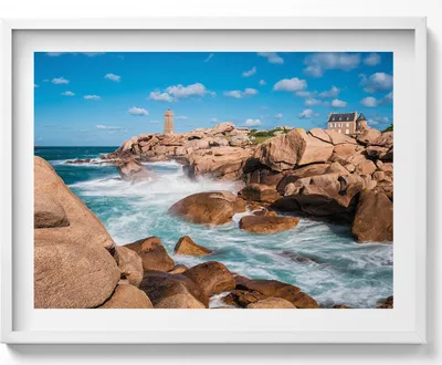 Produktbild von Wasser, Felsen und ein Leuchtturm– Wandbild mit Rahmen – Gerahmtes Bild  – Wanddekoration – 80x60 cm –  Weiß Rahmen