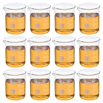 Immagine prodotto di Set di 12 bicchieri in vetro borosilicato da 300 ml, con beccuccio versatore e scala graduata