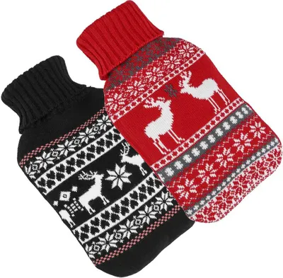 Produktbild von 2er Set Wärmflasche aus Gummi 2 Liter mit Flauschbezug Winterdesign Große Bettflaschen Rot & Schwarz Wärmekissen Strickmuster