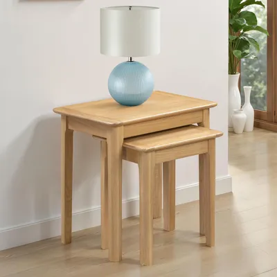 Nest aus 2 Tischen, Eichenholz, rund, 49x49x34 cm