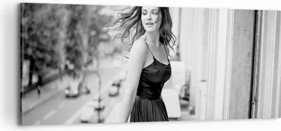 Produktbild von Bild auf Leinwand - Leinwandbild - Einteilig - Frau Balkon Straße - 100x40cm - Wand Bild - Wanddeko - Wandbilder - Leinwanddruck - Bilder - Wanddekoration - Leinwand bilder - Wandbild - AB100x40-5017