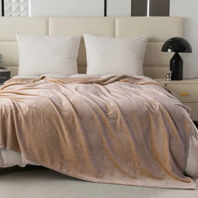 Produktbild von Mikroplüschdecke mit Muster BREEZE, beige Maße: 160 x 200 cm