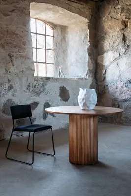 Produktbild von Venture Home Tisch Bianca Walnuss