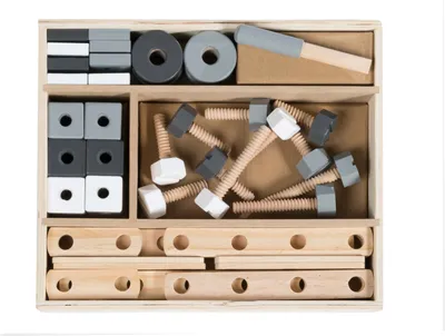 Produktbild von roba Holzbaukasten, Kinder-Baukasten-Set 48-tlg., Holz-Werkzeugkiste, Spielzeug ab 3 Jahren