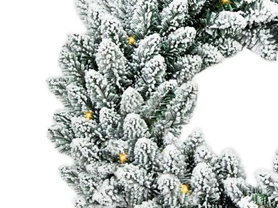 Zdjęcie produktu dla Wianek świąteczny sztuczny niedekorowany śnieżnobiały DELUXE Viola 30 cm z OŚWIETLENIEM LED na stół i do powieszenia