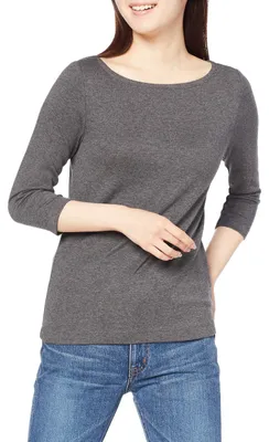 Immagine prodotto di A. T-shirt da donna Essentials con scollo a barca, maniche a 3/4, vestibilità aderente