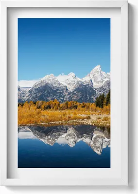 Produktbild von Bergsee und Herbstbäume– Wandbild mit Rahmen – Gerahmtes Bild  – Wanddekoration – 40x60 cm – Weiß
