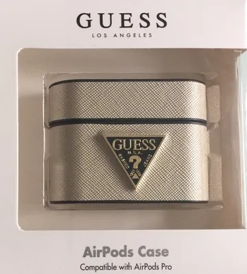 Produktbild von Guess Safiano Hard-Case Tasche gold beige  fr Apple AirPods Pro