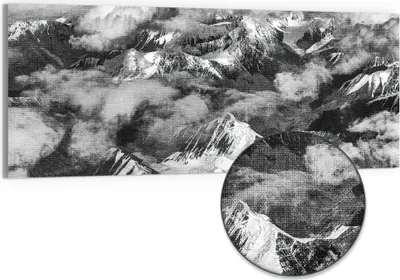 Produktbild von DEQORI Hybrid Leinwand Bild 125x50 cm 'Gipfel im Nebel' Wandbild Glas flach modern