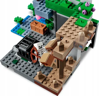 Produktbild von LEGO 21189 Minecraft Das Skelettverlies, Set mit Höhlen, Skelettfiguren, feindlichen Kreaturen und Zubehör, Spielzeug für Kinder