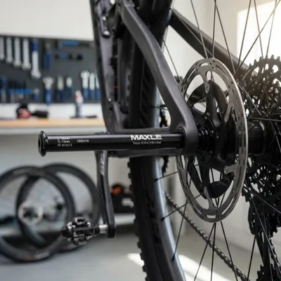 Produktbild von RockShox Sram Maxle Stealth Achse 12X148 Boost Udh 180 Mm