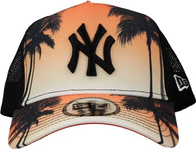 Produktbild von New Era Summer City Black A-Frame Trucker Cap New York Yankees