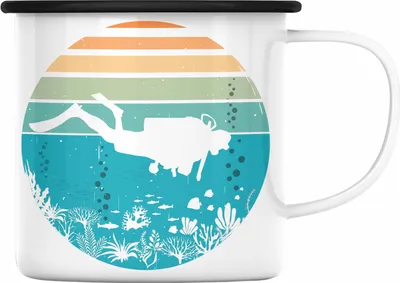 Produktbild von Trendation - Taucher Grafik Emaille Tasse Geschenk für Tauchlehrer Geschenkidee Lustig Tauchen Tauchsport Tiefsee (Schwarz)
