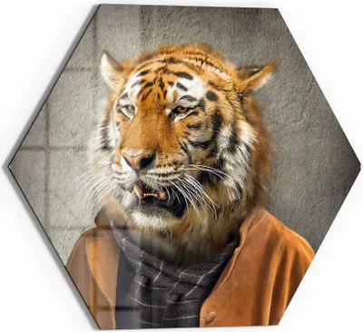 Produktbild von DEQORI Glasbild Echtglas 55x48 cm 'Tiger in Menschengestalt' Wandbild Bild modern Deko