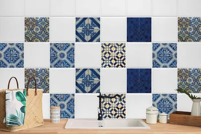 Produktbild von 24 Stück Laminierter Sticker Aufkleber Küchen Wandfliesen Fliesenaufkleber Blaues Motiv 20 x 20 cm