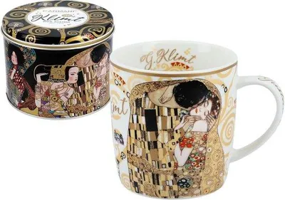 Image de Tasse en porcelaine pour le thé ou le café dans une boîte métallique