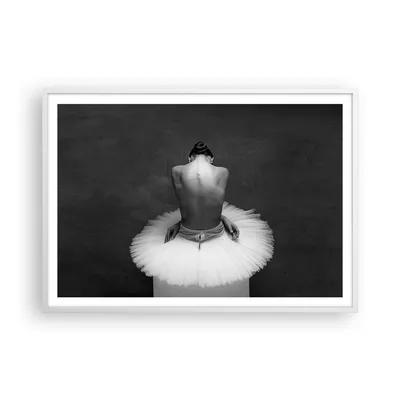 Produktbild von Gerahmtes Poster - Weißer Rahmen - Ballerina Rücken Stück - 100x70 cm - Wand Bild - Wanddeko - Wandbilder - Kunstposter - Wandposter - Bilderrahmen - Bilder - Kunstdruck - P2WAA100x70-4729