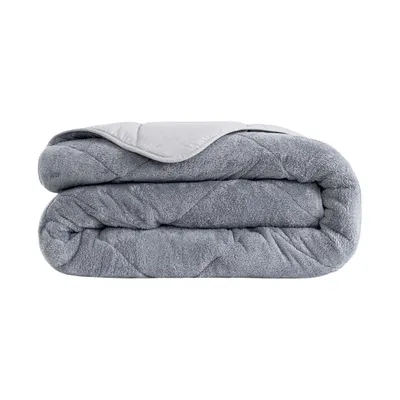 Produktbild von Wellsoft Bettdecke Grau 155x220 cm – Wendbare Ganzjahresdecke, Doppelseitiges Steppbett mit 300 g/m² Füllung, Weich & Pflegeleicht