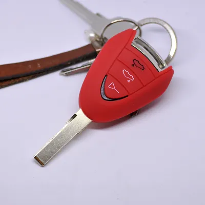 Produktbild von Auto Schlüssel Hülle Silikon Schutz Cover Rot kompatibel mit Porsche 911 997 987 Boxster Cayman Funkschlüssel 3 Tasten Funk Fernbedienung
