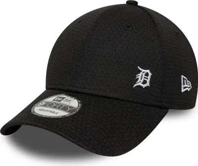 Produktbild von NEW ERA FLAWLESS MESH 9FORTY DET Schwarz