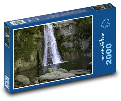Zdjęcie produktu dla Puzzle 2000 Wodospad wpadający do jeziora - martinpuzzle