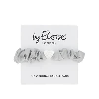 Produktbild von By Eloise London Silver Heart Silk Scrunchie Moonlight