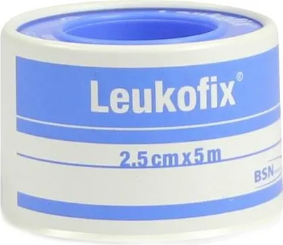 Produktbild von Leukofix Rollenpflaster 5m x 2,5cm im Schutzring für Wundversorgung | Packung (12 Rollen)