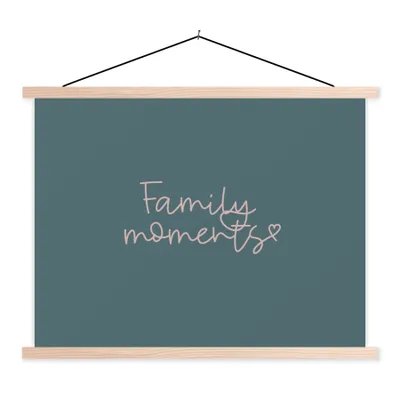 Produktbild von MuchoWow® Textilposter Zitate - Familienmomente - Sprichwörter 60x45 cm mit holzfarbenen Rahmen - Bild
