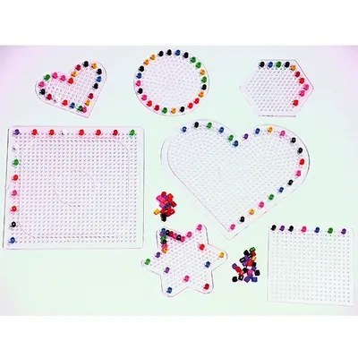 Produktbild von Stift-Platten-Set transparent für Bügelperlen 7-tlg.